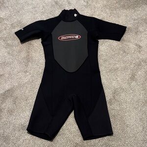 Hang Ten women’s  Black and Gray Rashguard